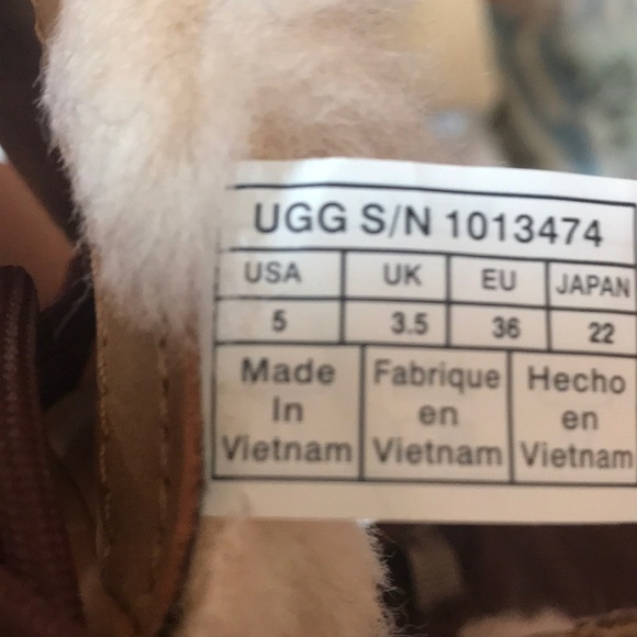 UGG Australia Women's Mixon Waterproof Snow Boots Size 5 - Picture 7 of 10